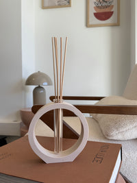 Diffuseur vide minimaliste